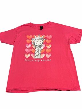Gildan Pink Statue of Liberty Heart Graphic Tee